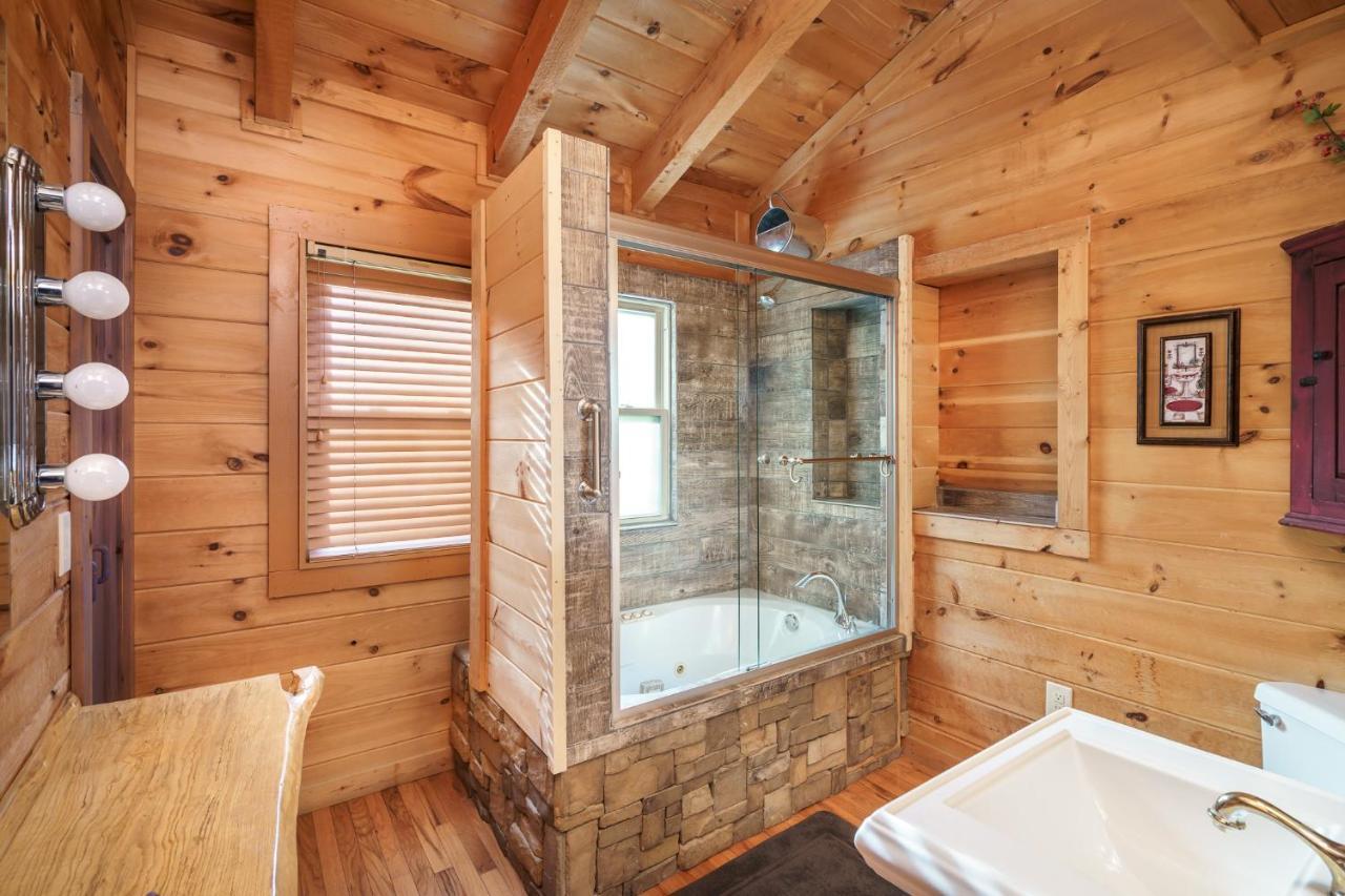 Glori'S Retreat, Game Room, 1089 Of Free Attraction Tickets For Each Paid Day, Dollywood And More Pigeon Forge Exterior foto